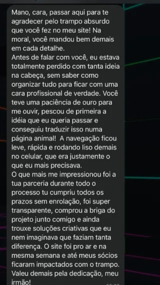 Print de mensagem no WhatsApp de Renato Farias elogiando a velocidade no celular, organização e parceria na entrega do site